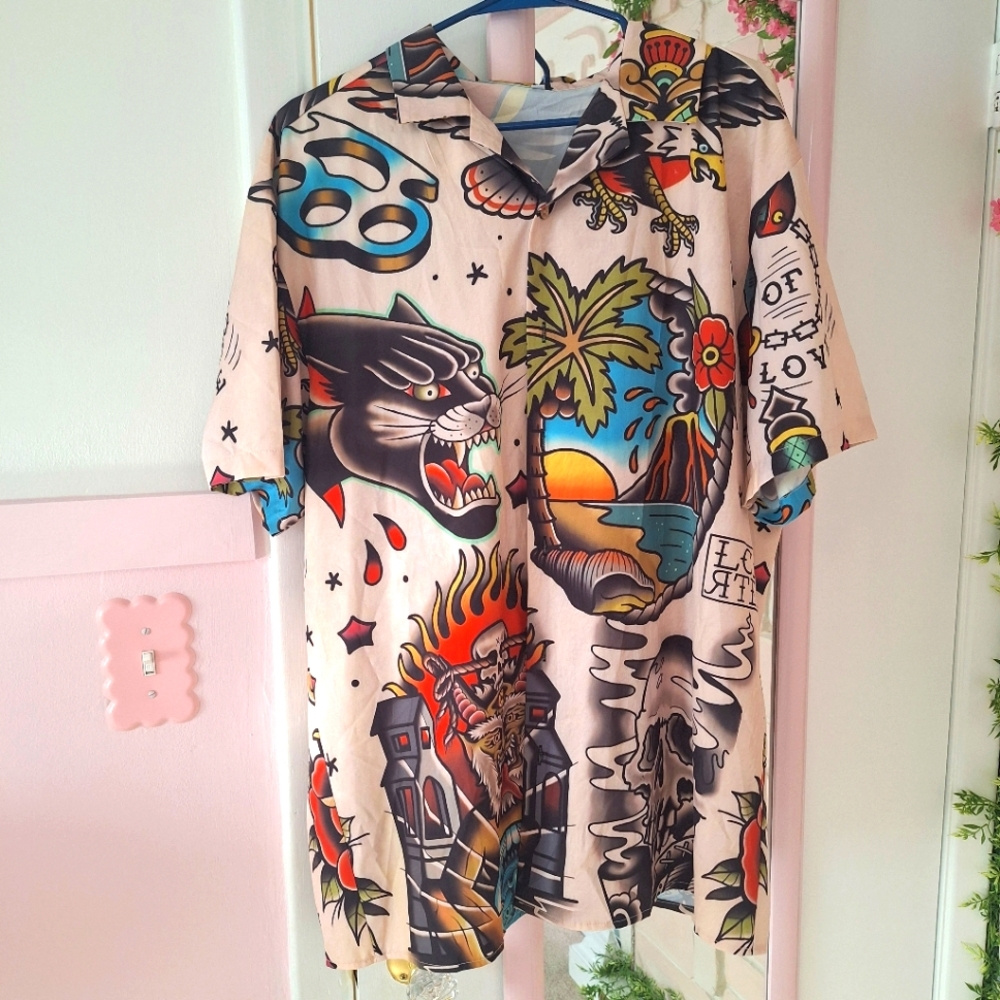 🔥 Tattoo-Inspired Graphic Shirt – Size XL 🔥